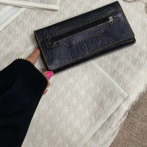 کیف پول و موبایل چرم سه لت مدل عطارد دست دوز با چرم خارجی درجه یک - بلو قسط | خرید اقساطی و آنلاین